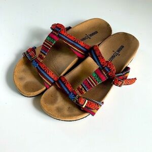 MINNETONKA RAZ Women’s 7 Boho Festival Rainbow Leather Woven Sandals Slides